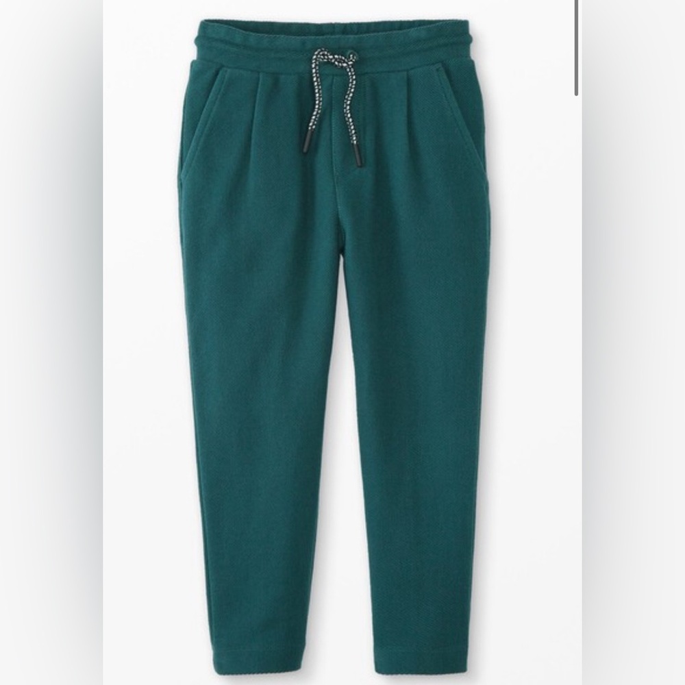 Hanna Andersson stretch twill sweatpants, color Jupiter size 4 NWT